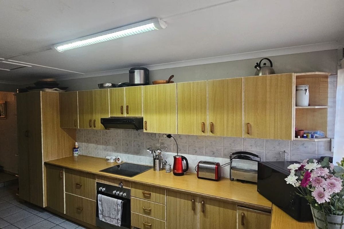3-Bedroom Duplex To Rent in Arboretum, Richards Bay, KwaZulu Natal - Photo 3