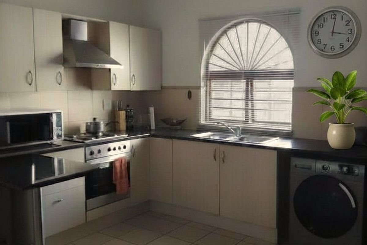 Modern 3 Bedroom Ground Floor Apartment in Secure Lifestyle Estate - Photo 3