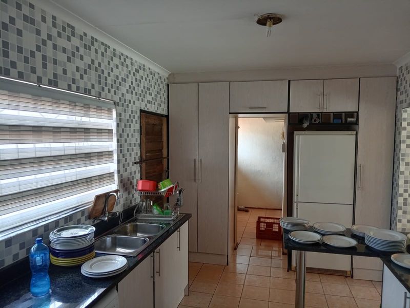 Cottage To Rent in Protea Glen, Soweto - Photo 9