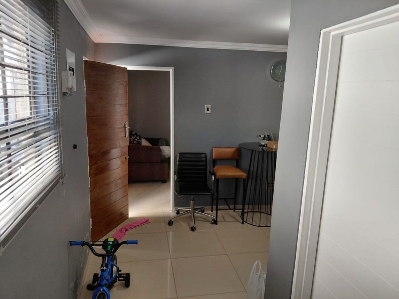 Cottage To Rent in Protea Glen, Soweto - Photo 6