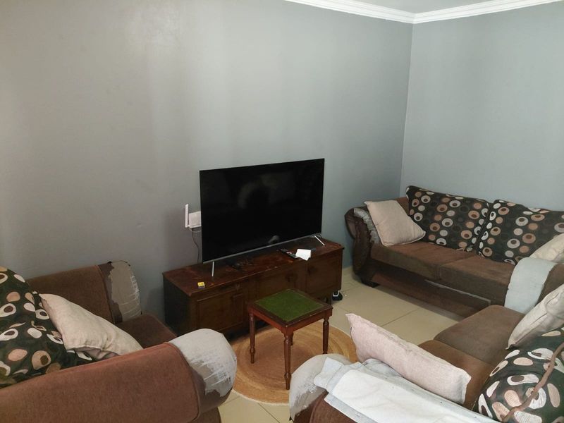 Cottage To Rent in Protea Glen, Soweto - Photo 3