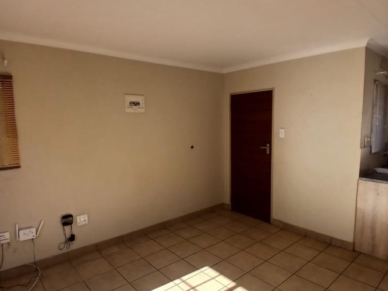 House To Rent in Sky City, Alberton - Photo 8