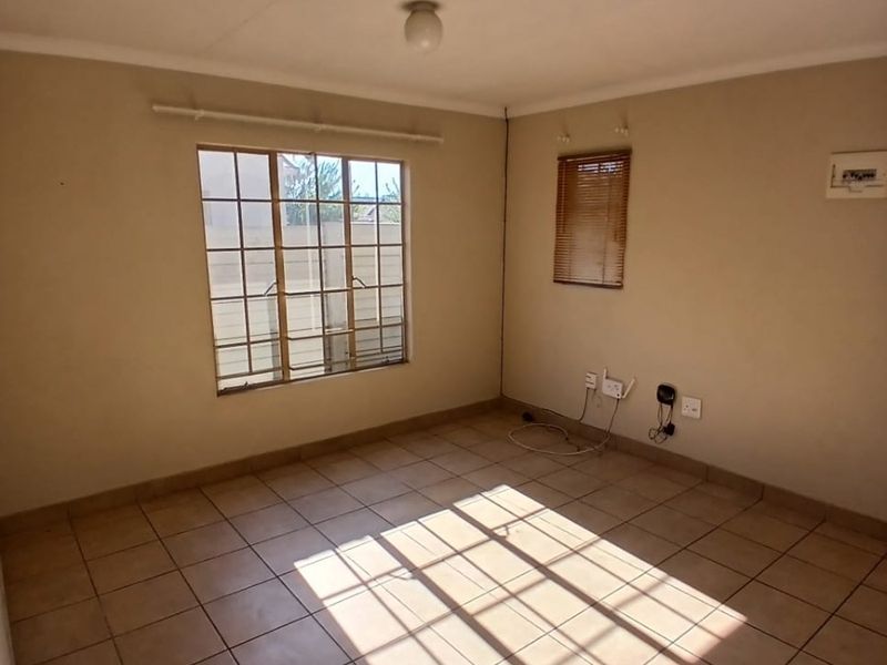 House To Rent in Sky City, Alberton - Photo 5