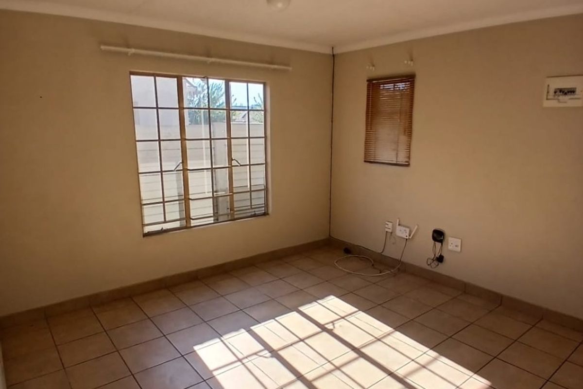 House To Rent in Sky City, Alberton - Photo 5