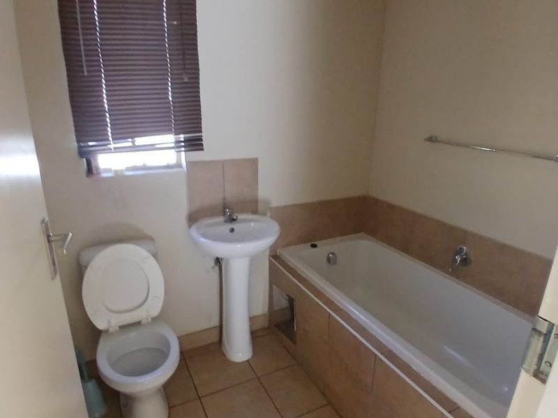 House To Rent in Sky City, Alberton - Photo 10