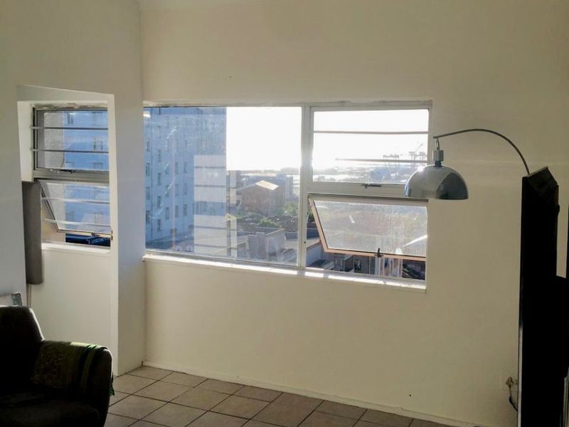 Apartment For Sale in Port Elizabeth Central, Port Elizabeth - Photo 8