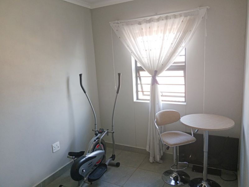 DOUBLE STOREY HOUSE TO RENT IN WESTVIEW SECURITY ESTATE, ANDEON, PRETORIA WEST - Photo 7