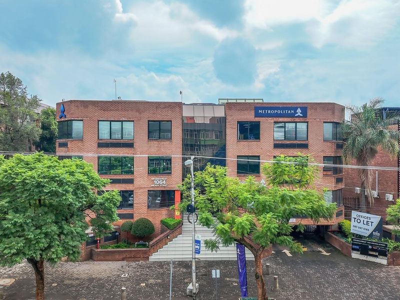 Prime commercial investment opportunity - office block for sale in hatfield - Photo 8