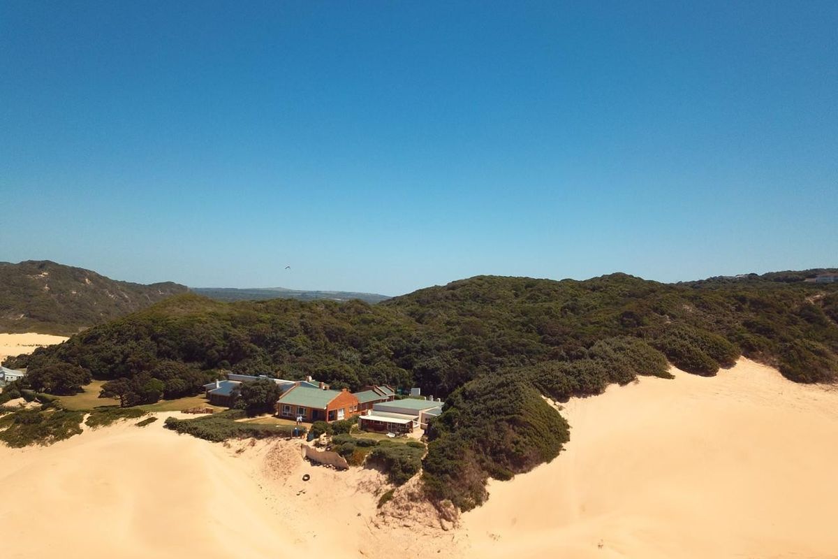 LOCATION, LOCATION, SEA VIEWS AND DIRECT ACCESS TO THE BEACH - HOME IN BEGHA!!! - Photo 2