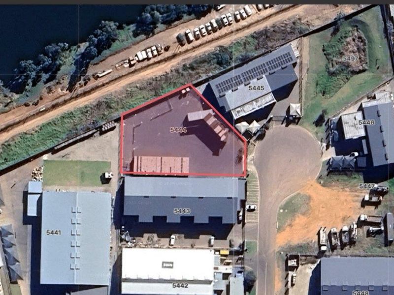 Vacant Industrial Land for Sale - Chloorkop - Photo 2