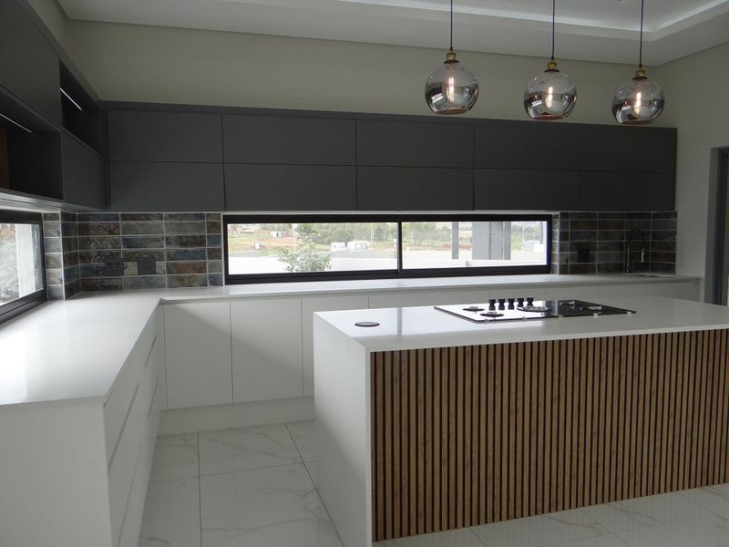 4 Bedroom + Study House For Sale in Fountainbrook Estate, Midstream Estate, Centurion - Photo 4