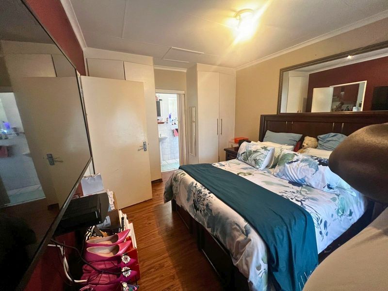 3 Bedroom Townhouse for Sale in Heuwelsig Estate, Centurion - Photo 7