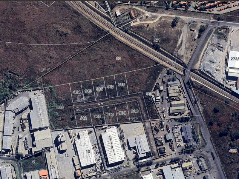 Vacant land for sale - spartan (adjacent to prime industrial site) - Photo 2