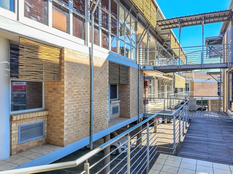 Prime location, tenanted commercial office block in lynnwood glen / menlyn... - Photo 9