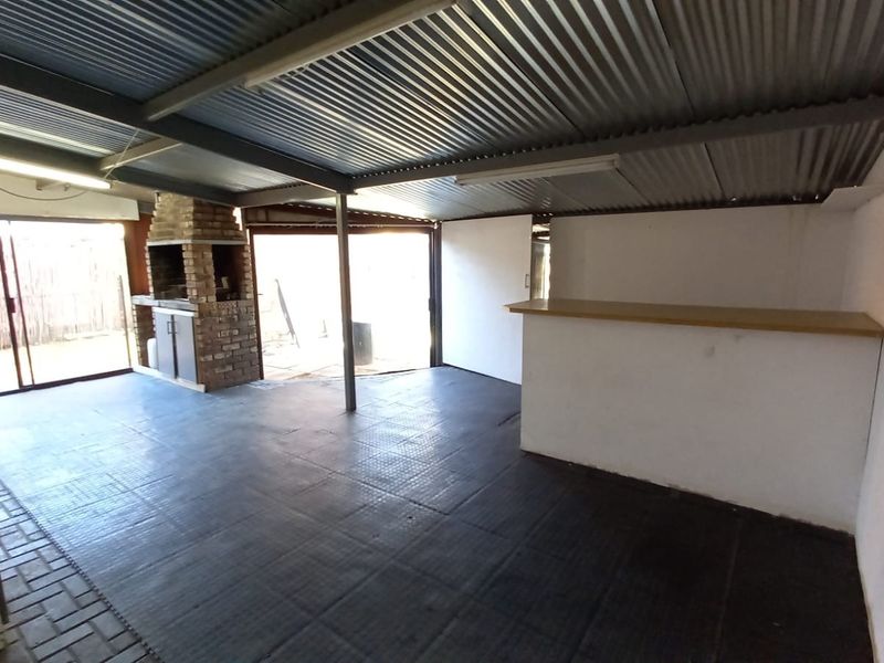 Golden Business Opportunity or Dream Family Haven in McDougal Street, Kimberley - Photo 9