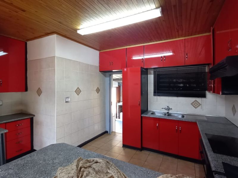 Golden Business Opportunity or Dream Family Haven in McDougal Street, Kimberley - Photo 5