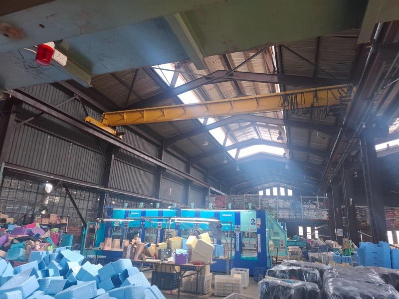 Industrial Factory with Overhead Cranes - TO BUY or TO RENT - Photo 8