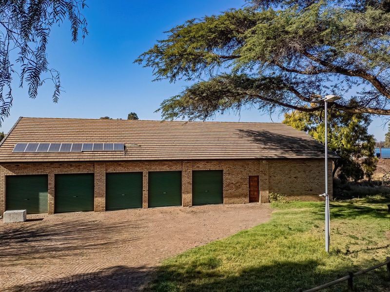 Prime 15 873 sqm development opportunity - great north road frontage, brentwood - Photo 9