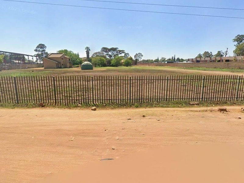 Prime 15 873 sqm development opportunity - great north road frontage, brentwood - Photo 7