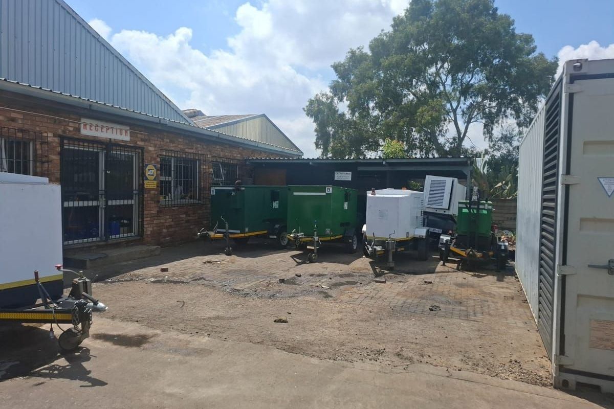 Industrial Property For Sale - Chloorkop - Photo 2