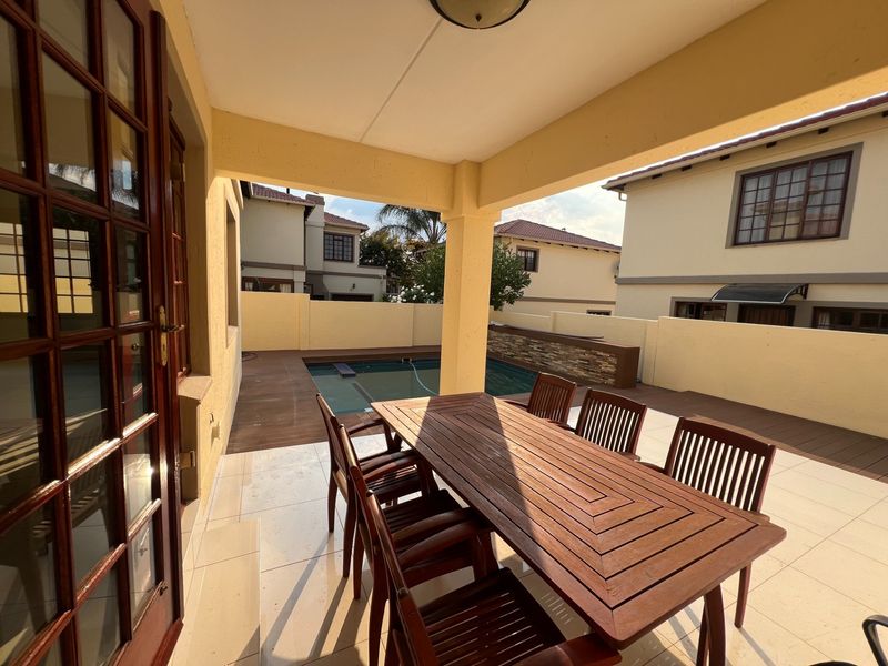 House To Rent in Noordwyk, Midrand - Photo 2