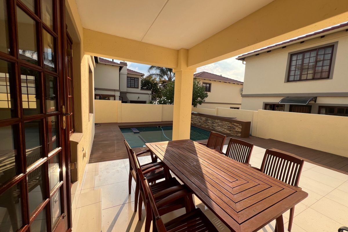 House To Rent in Noordwyk, Midrand - Photo 2