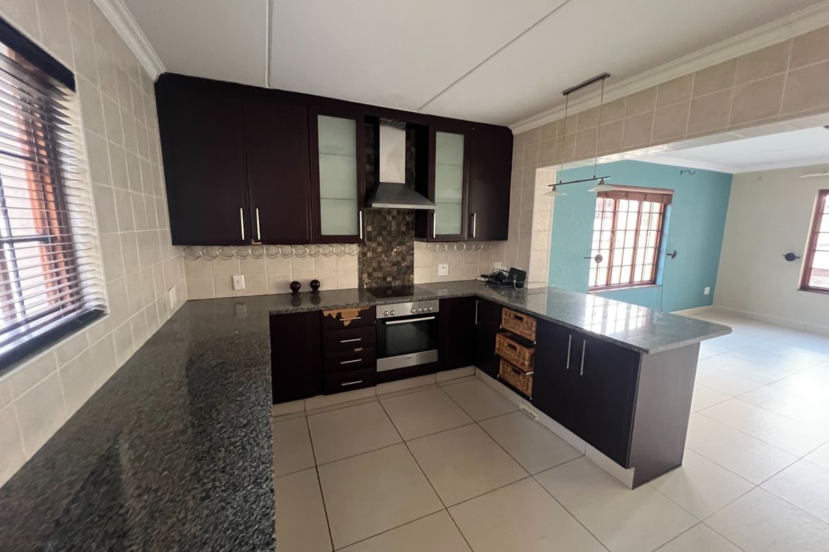 House To Rent in Noordwyk, Midrand - Photo 3