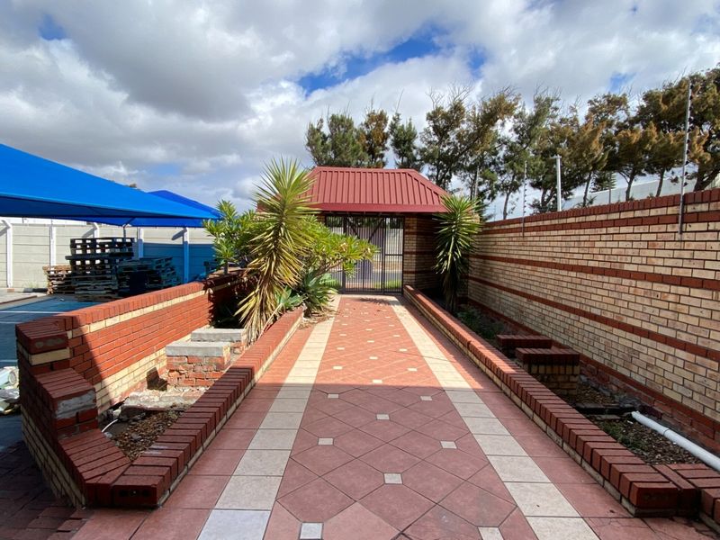 2,338m2 Cold Storage Warehouse To Let in Epping Industrial, Cape Town - Photo 4