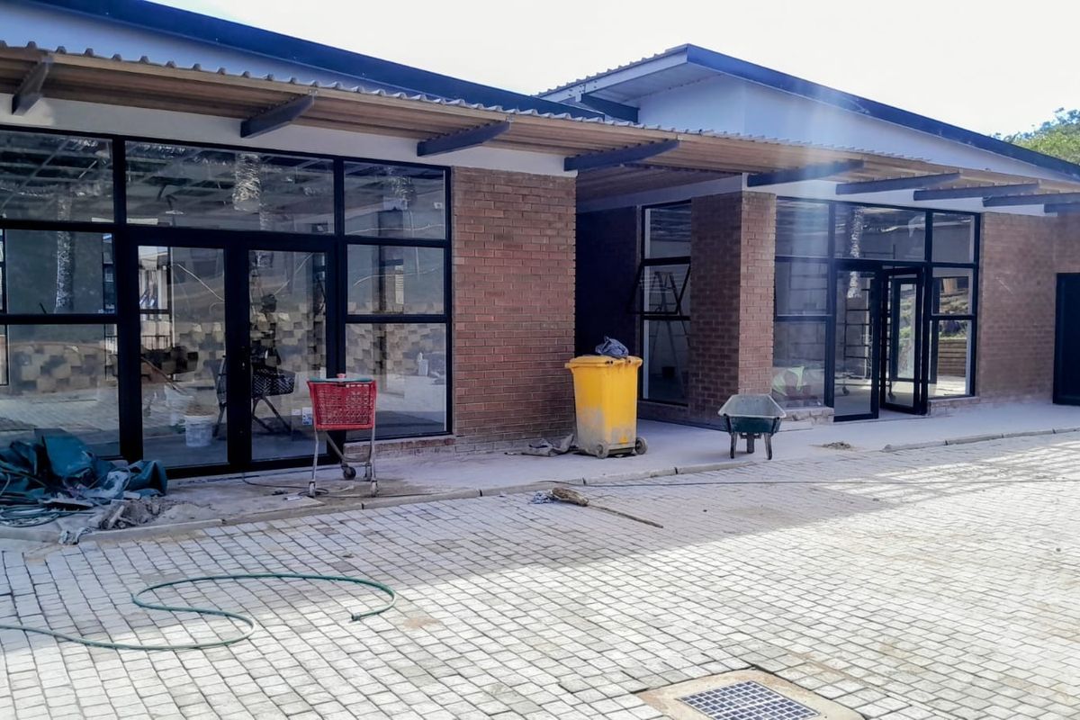 Contemporary Commercial Premises in the Heart of Ballito - Photo 2