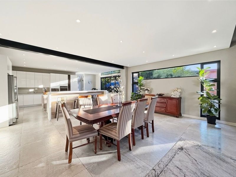 Contemporary Elegance Meets Exceptional Family Living in Cedar Creek Estate - Photo 10