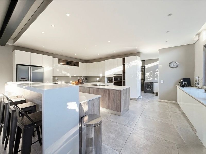 Contemporary Elegance Meets Exceptional Family Living in Cedar Creek Estate - Photo 9
