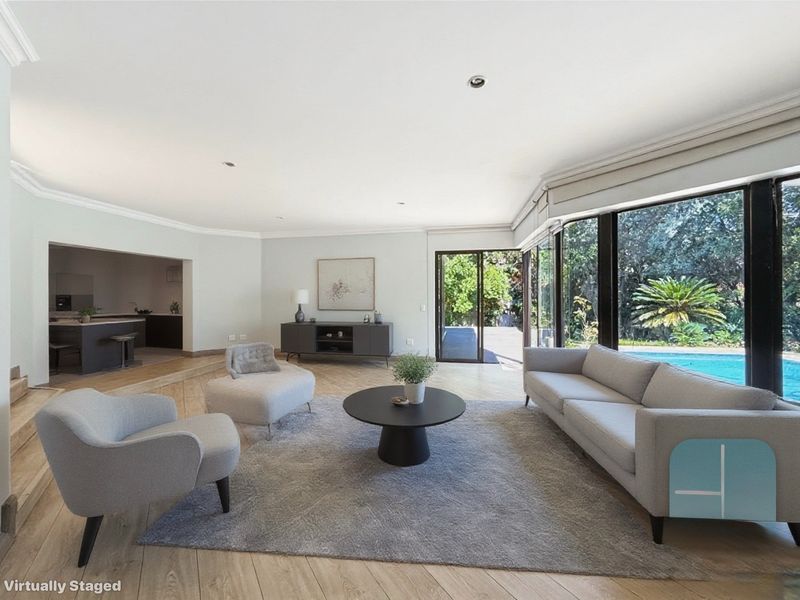 Refined Modern Living with Elegant Entertaining Spaces - Photo 5