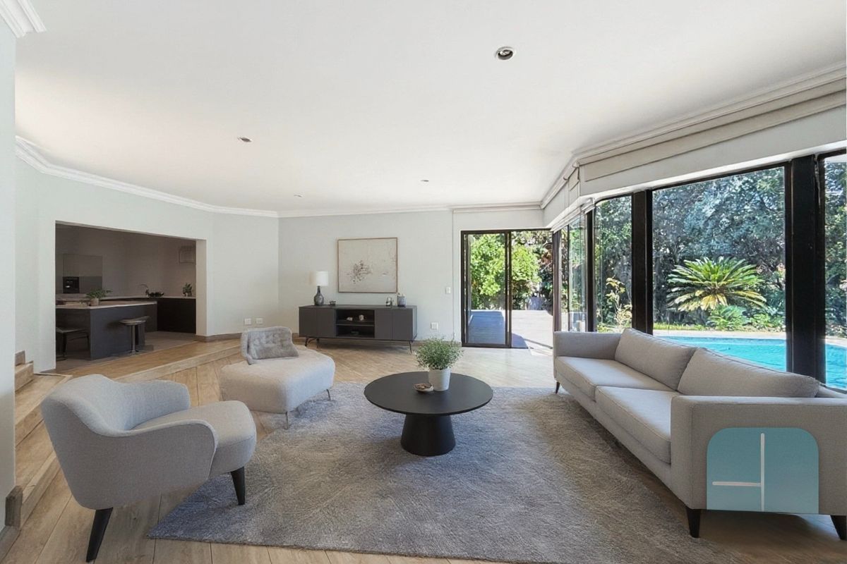 Refined Modern Living with Elegant Entertaining Spaces - Photo 5