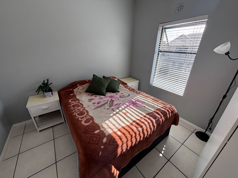 Spacious, Private, Pet Friendly Apartment in Sierra Views - Photo 9