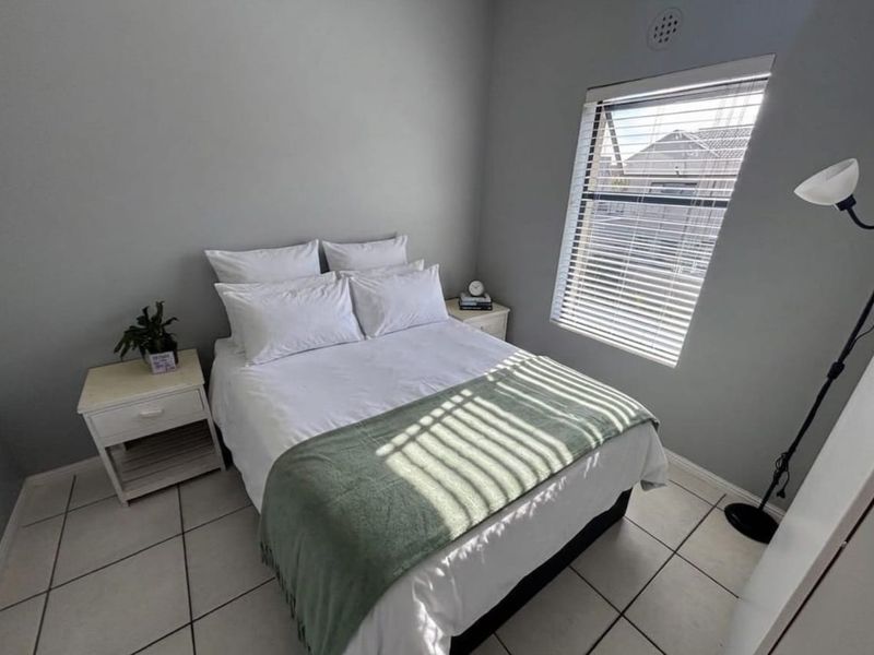 Spacious, Private, Pet Friendly Apartment in Sierra Views - Photo 7