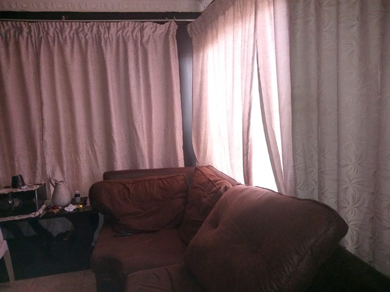 House To Rent in Protea Glen, Soweto - Photo 5
