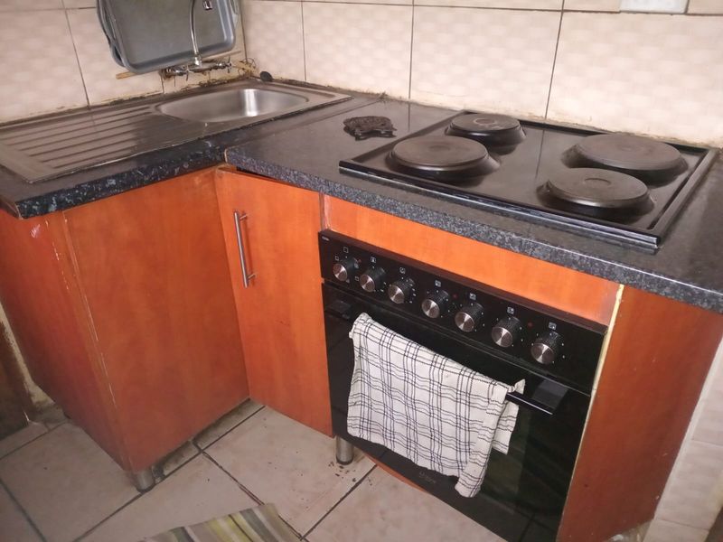 House To Rent in Protea Glen, Soweto - Photo 3