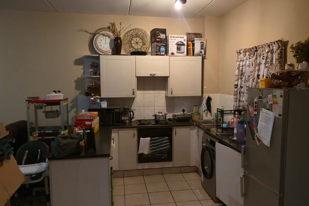 Apartment To Rent in Carlswald midrand - Photo 2
