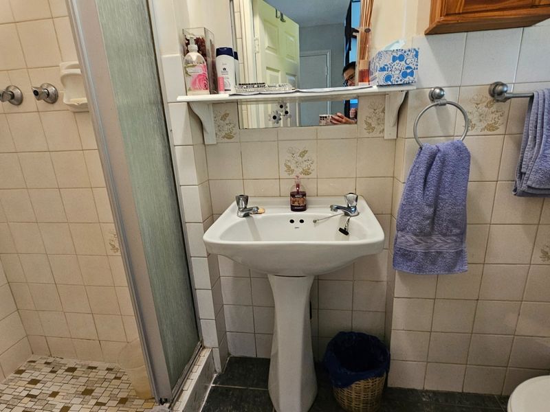 Private and Pet-Friendly Three Bedroom Duplex Townhouse in Peaceful Umtentweni - Photo 8