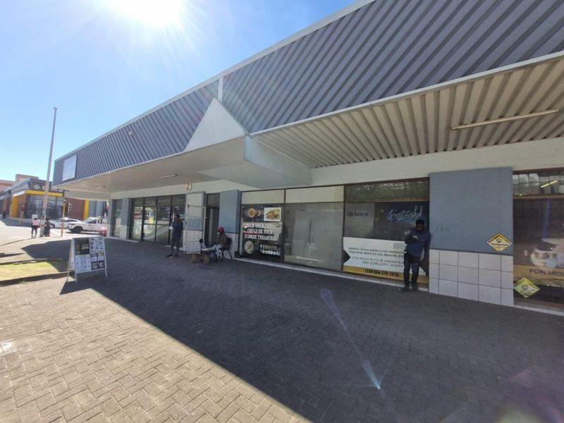 Exceptional Multi-Tenant Building on very busy road in the Nelspruit's city centre - Photo 3