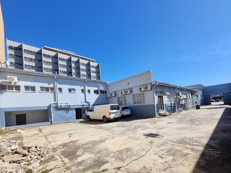 Exceptional Multi-Tenant Building on very busy road in the Nelspruit's city centre - Photo 6