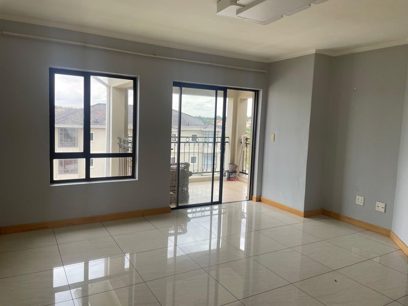 Apartment To Rent in Carlswald, Midrand - Photo 6