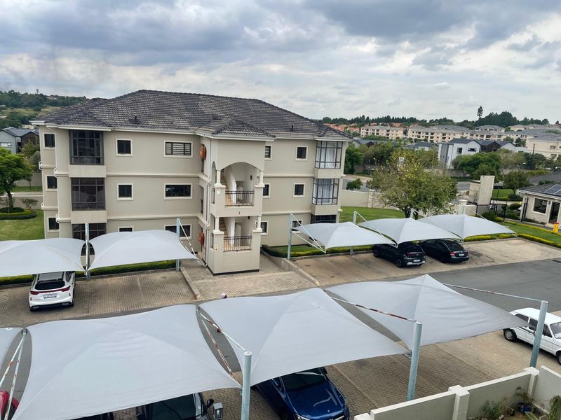 Apartment To Rent in Carlswald, Midrand - Photo 2
