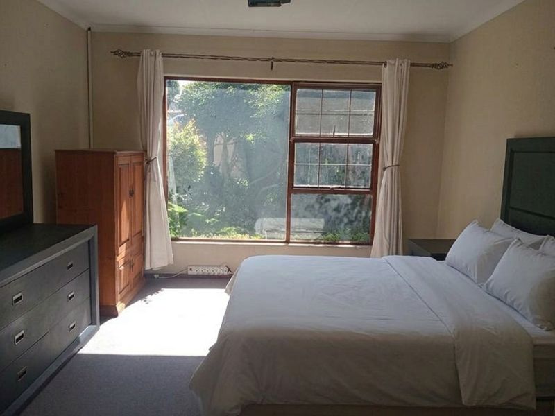 House To Rent in Bergbron, Roodepoort - Photo 10