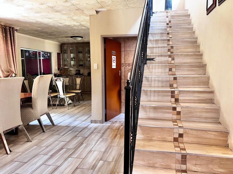 House To Rent in Noordwyk, Midrand - Photo 8