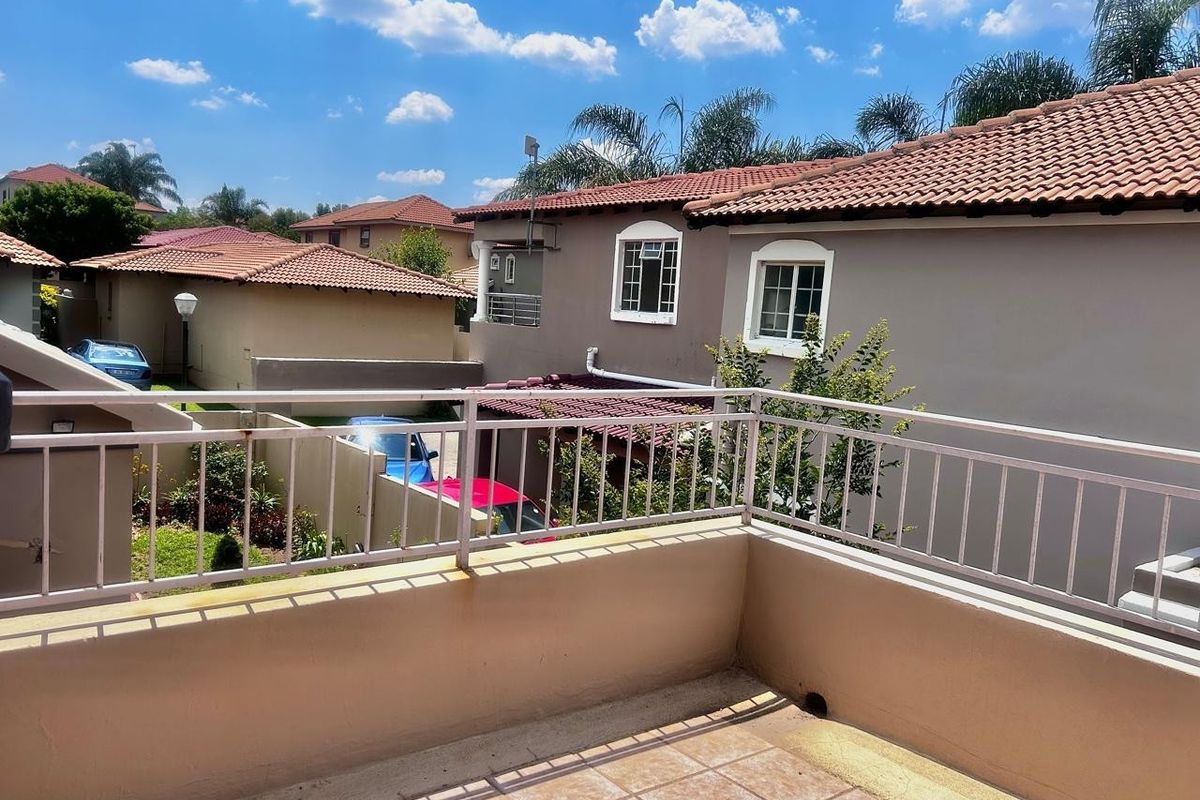 House To Rent in Noordwyk, Midrand - Photo 2