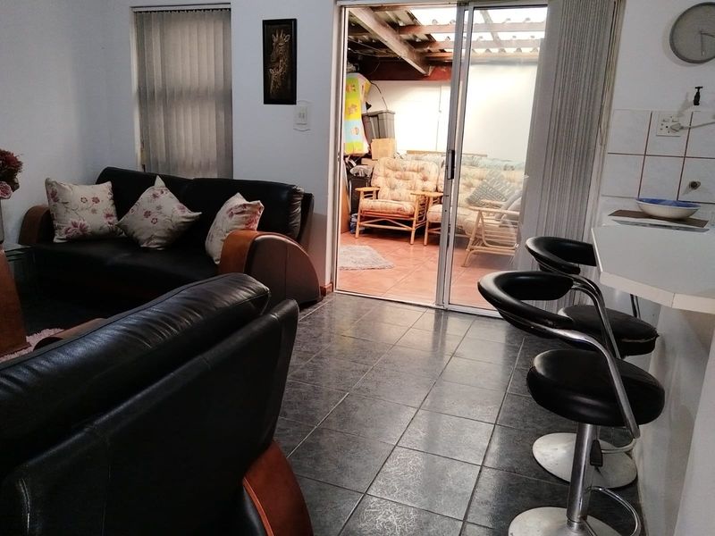 House For Sale in Parow Valley, Parow - Photo 8