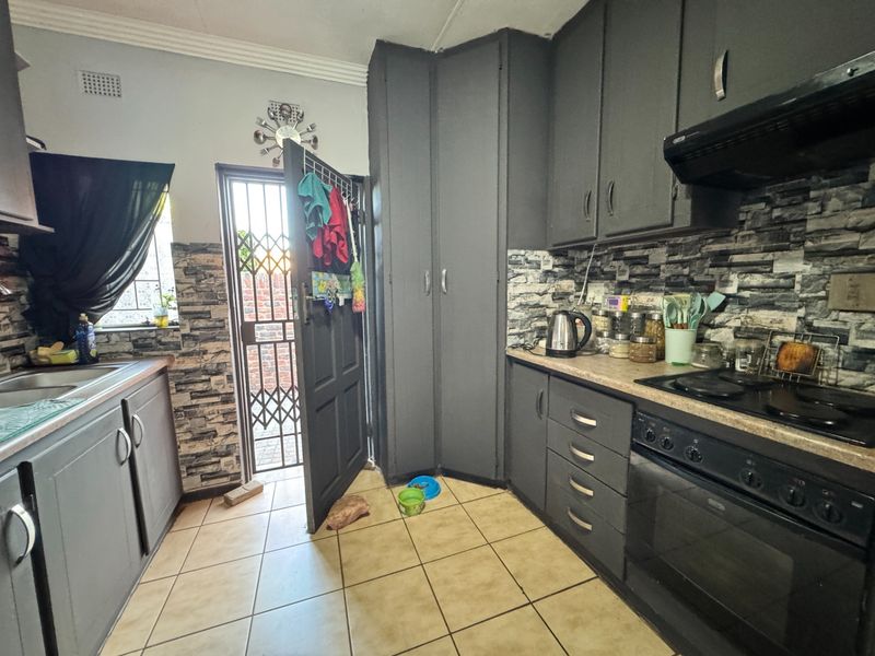 Your Low-Maintenance Dream Home Awaits in Beaconsfield, Kimberley - Photo 6