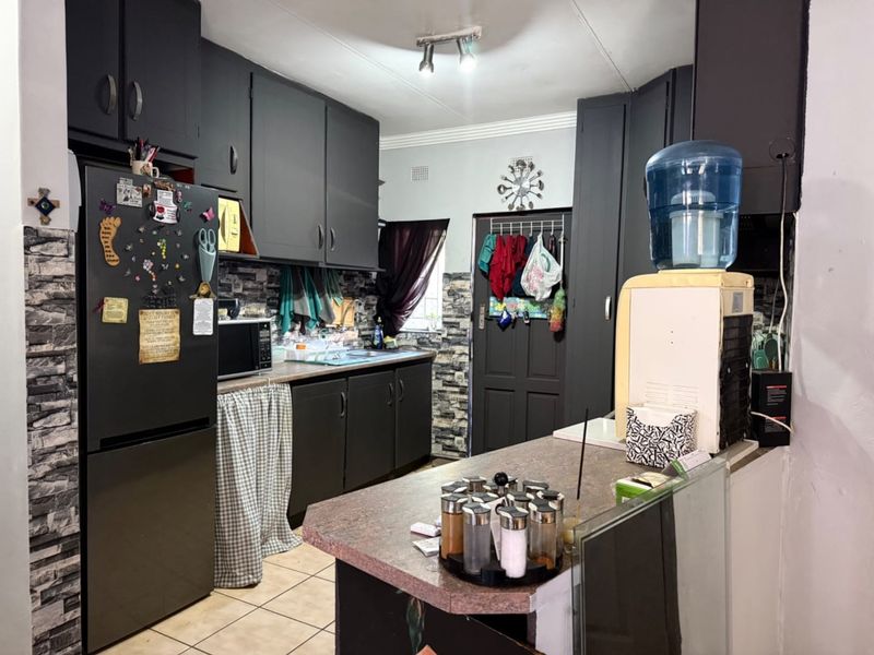 Your Low-Maintenance Dream Home Awaits in Beaconsfield, Kimberley - Photo 4