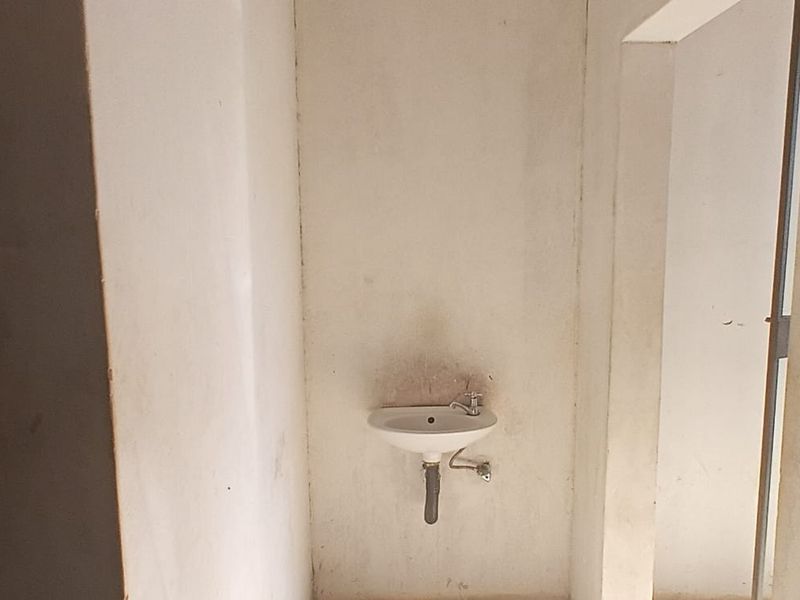 21 rooms Student accommodation, KwaDlangezwa close to University, KwaZulu Natal - Photo 10
